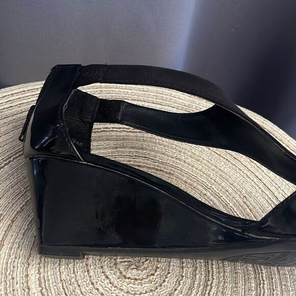 Ellen Tracy Black Patent sandals heels open toe sz 8 - Picture 2 of 11